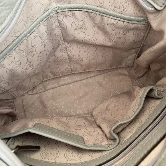 Michael Kors Bag - Picture 5 of 12